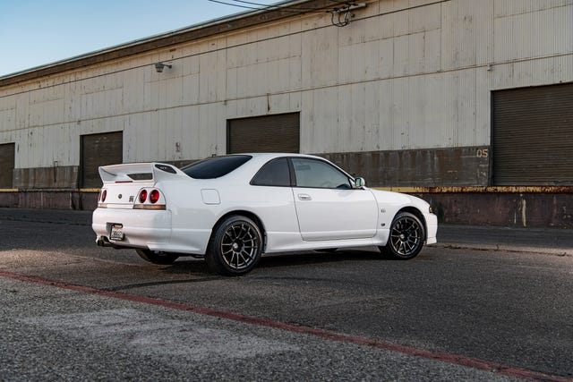 1995 Nissan Skyline R33 Gt R Still Feels Special