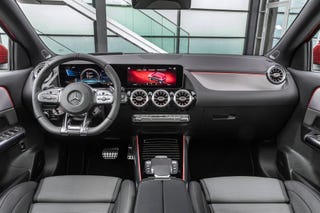 21 Mercedes Amg Gla 35 Performance Crossover Specs Pictures 21 Mercedes Amg Gla 35 Performance Crossover Specs Pictures