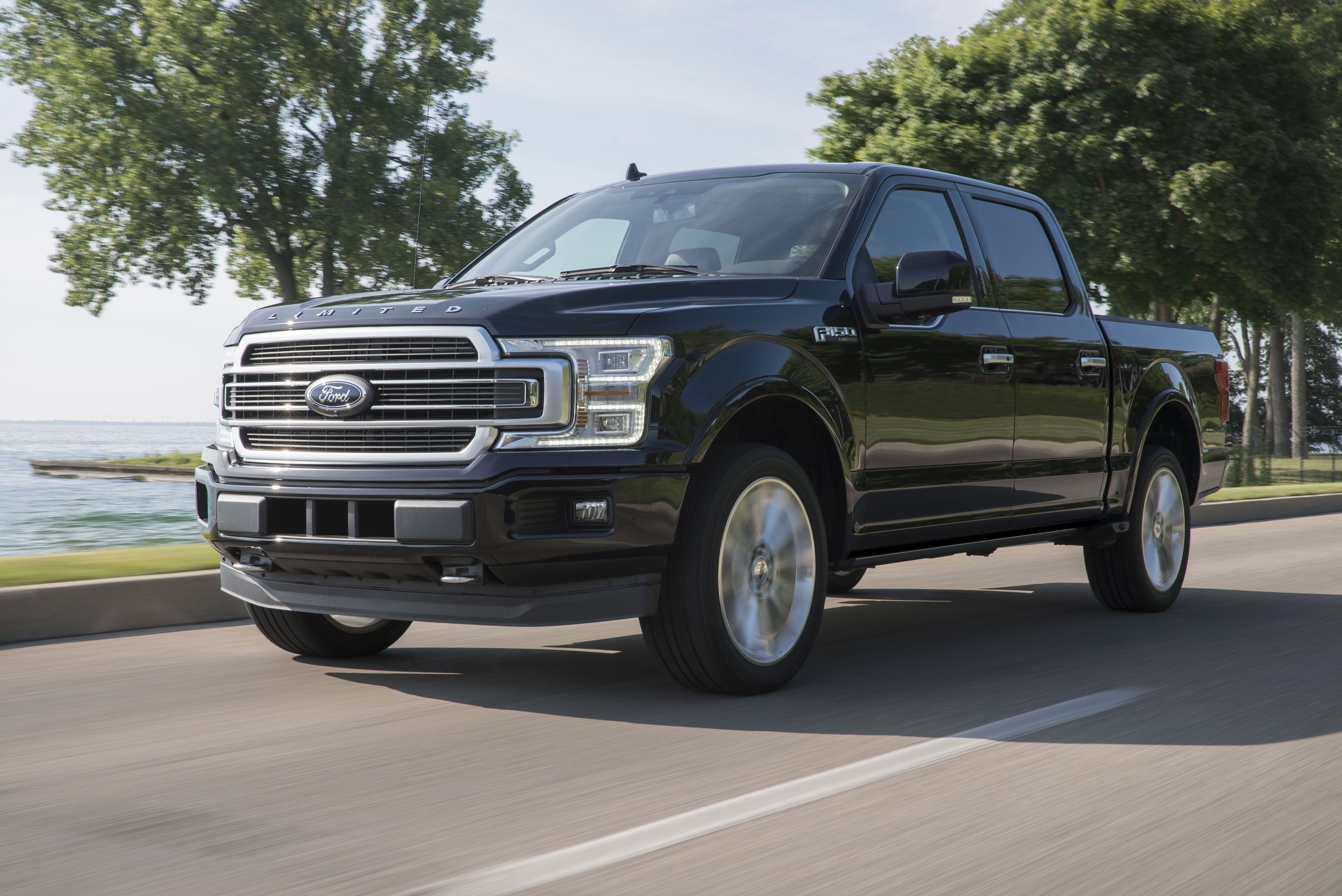 2019 ford f150 daytime running lights