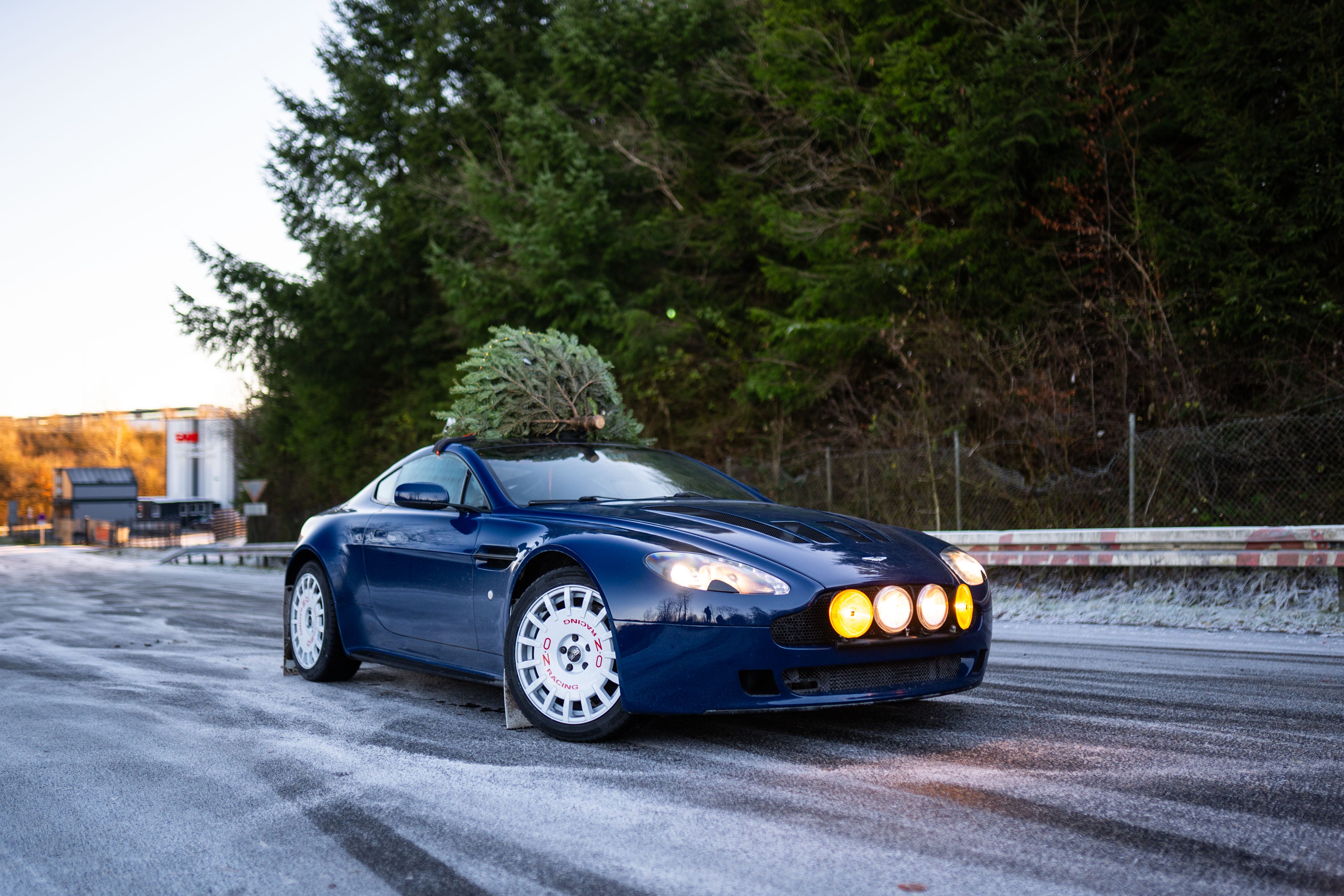 This Rally-Inspired Ice-Racing Aston Martin Vantage Is Cool as Hell