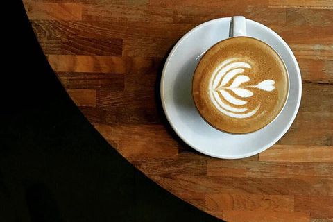 Latte, Flat white, Caffè macchiato, Cup, Coffee, Coffee cup, Ristretto, Café au lait, Espresso, Cortado, 