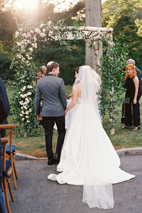 Wedding dress, Bride, Photograph, Dress, Ceremony, Bridal clothing, Gown, Wedding, Veil, Bridal accessory, 