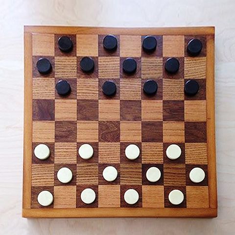 diy wooden checkerboard