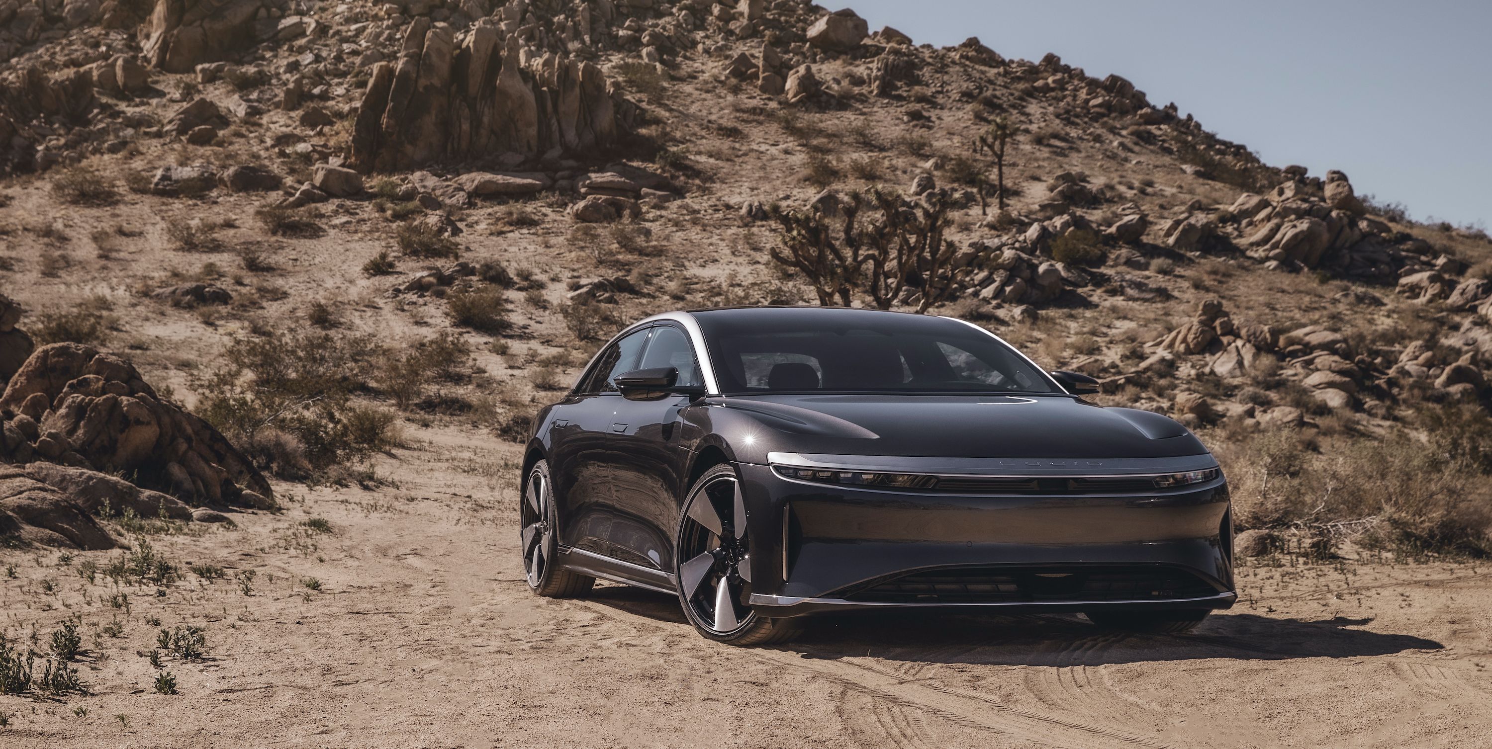 The Lucid Air Grand Touring Performance Hits 60 in 2.6 Seconds, Goes 446 Miles on Charge