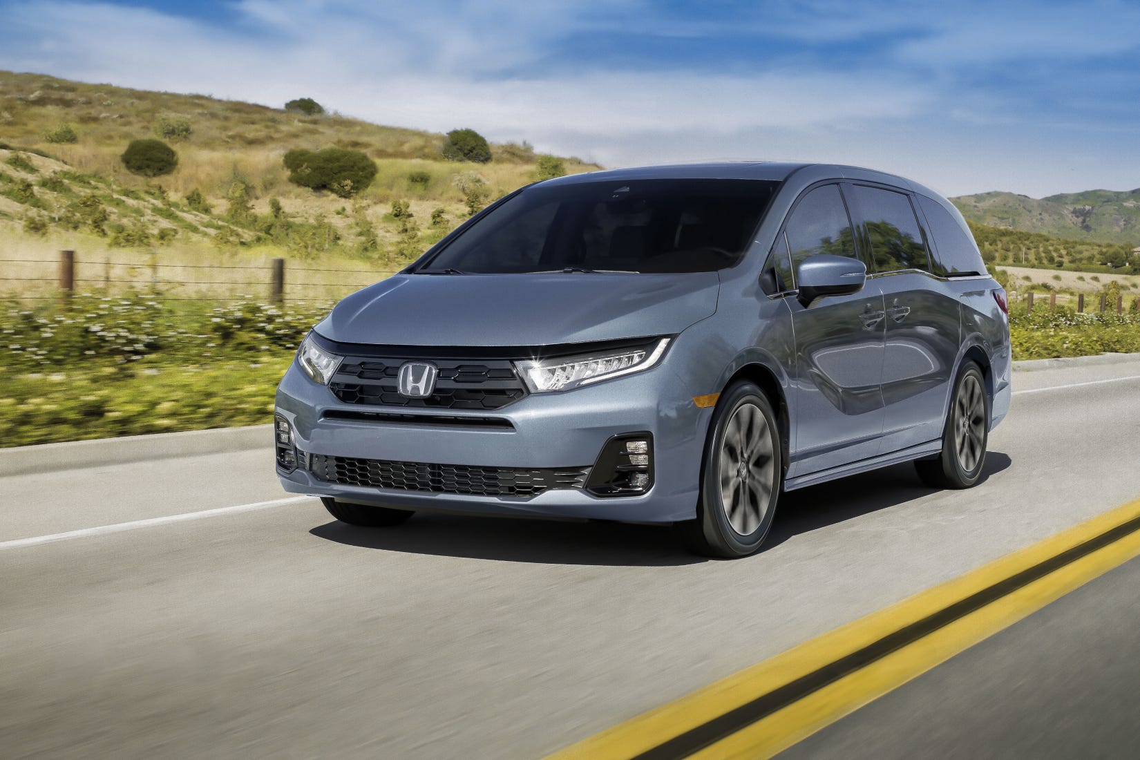 2025 Honda Odyssey Minivan Price Bumps up to $43,315