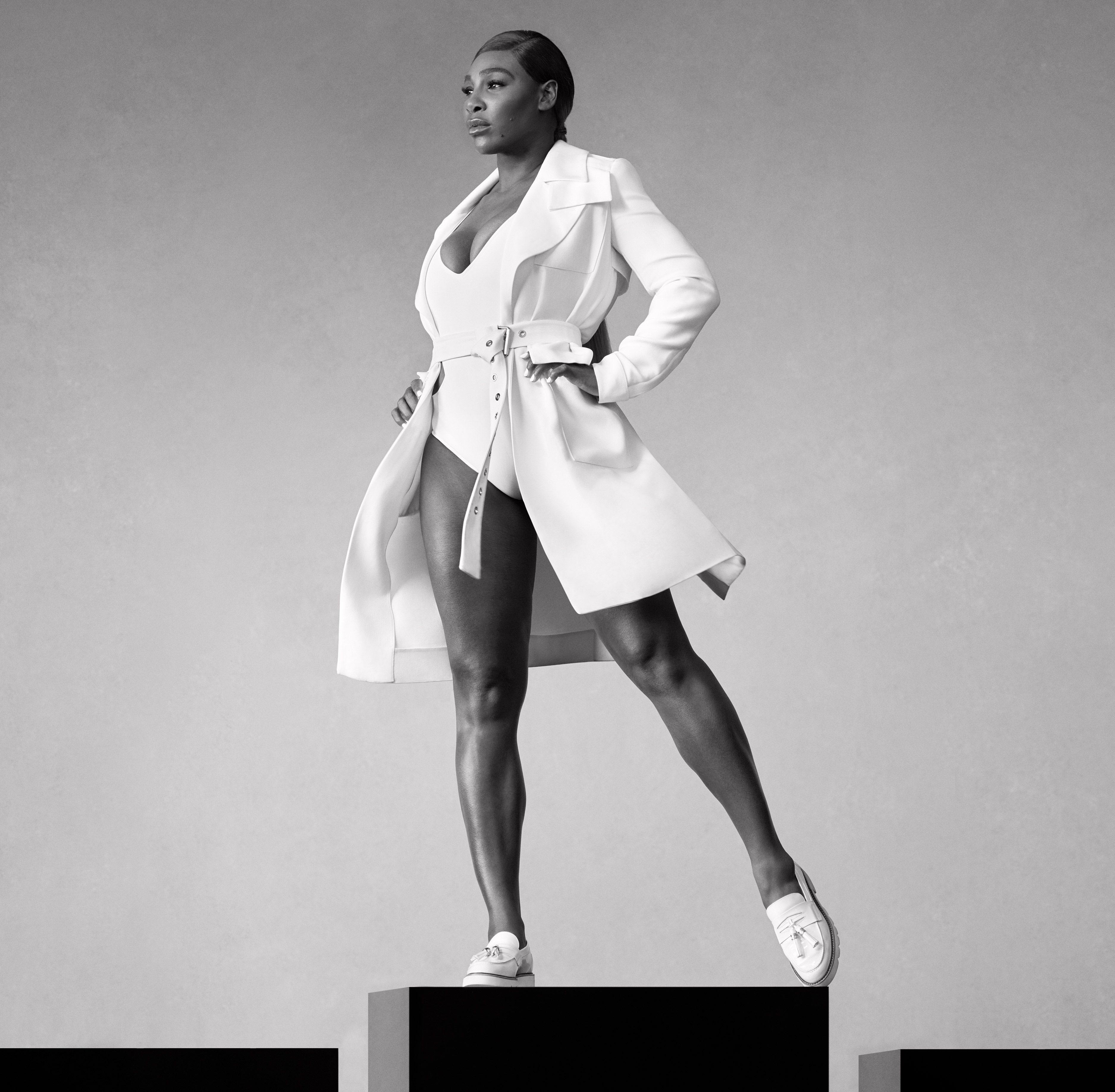 Serena 78. Серена Бранд костюмы женские. Бренд Серена. Мама длинные ноги из Серены Уильямс.