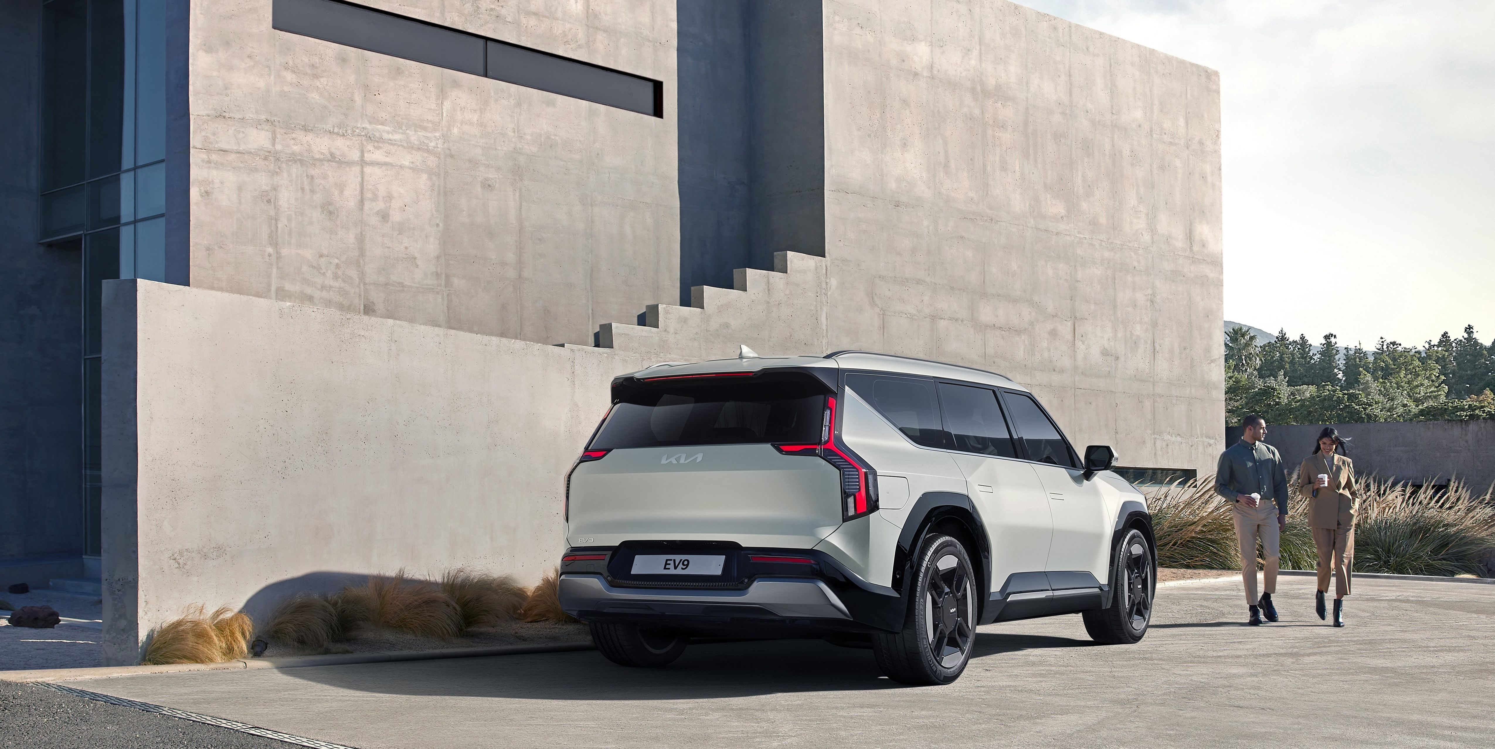 The Kia EV9 Is a Giant Electric SUV With Swivel Seats