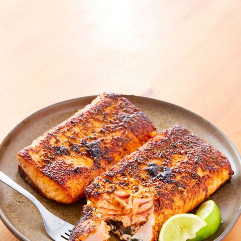 Best Blackened Salmon Recipe - How to Make Blackened Salmon