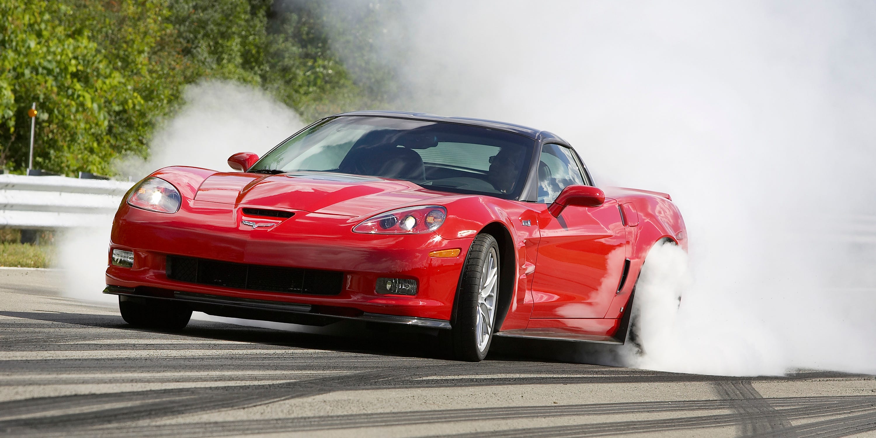 Corvette-Driving Teen Leads Police on Chase, Hits Nearly 170 MPH