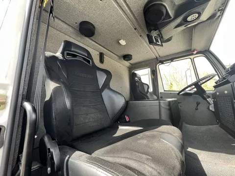 2012 titan xd 4400 4x4 camper front seat conversion
