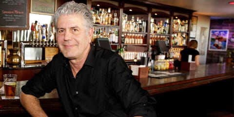 anthony bourdain saved an octogenarian olive garden reviewer from internet bullies - Olive Garden Review anthony bourdain saved an octogenarian olive garden reviewer from internet bullies - Olive Garden Review