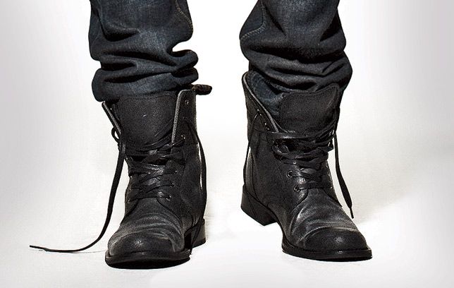 mens boots to wear with jeans