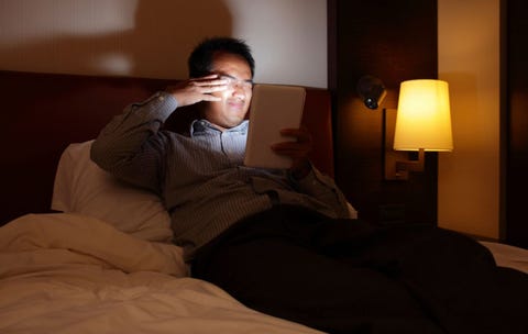 5 Reasons NOT to Check Your Email at Night