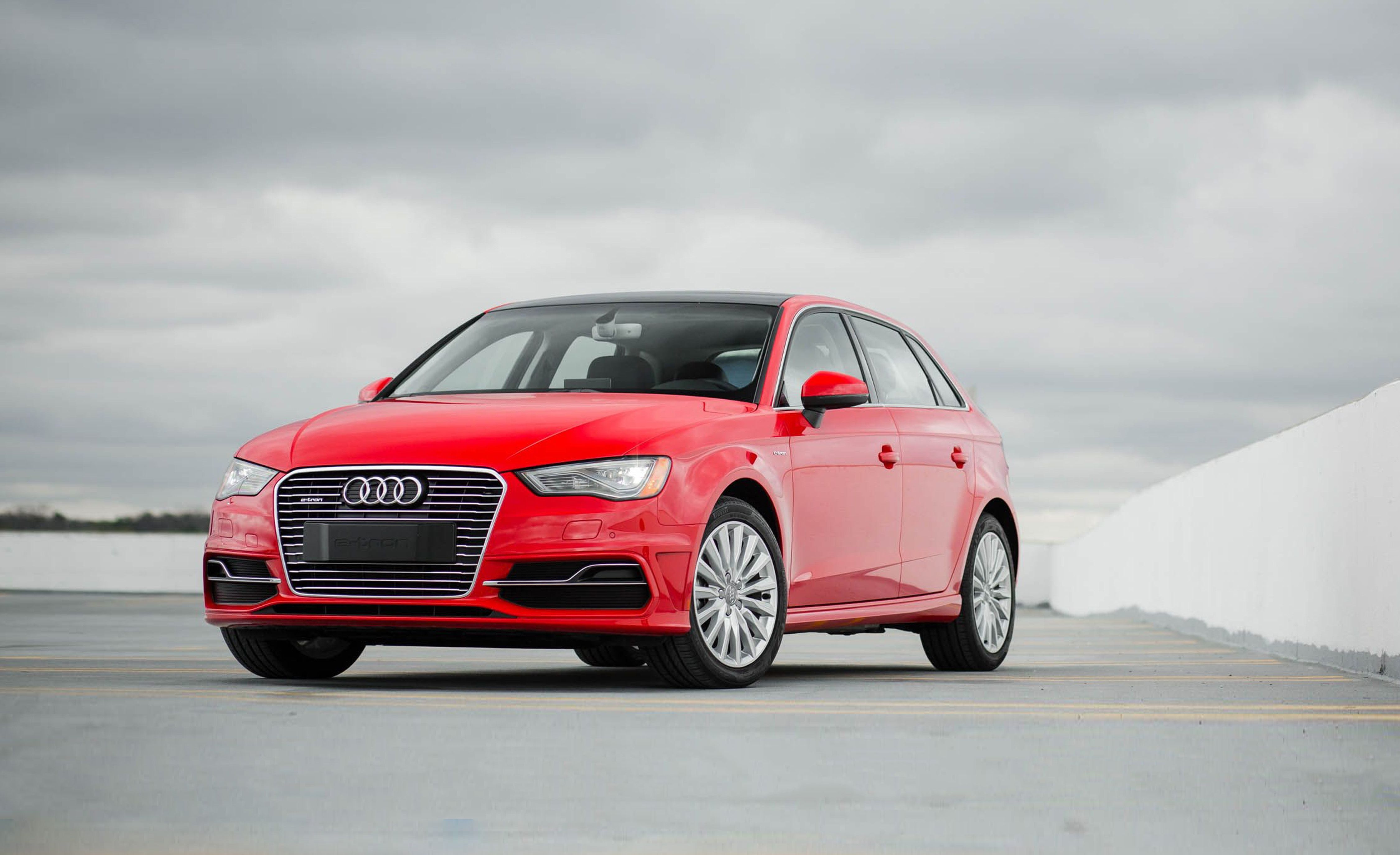 2018 Audi A3 e-tron Review, Pricing, and Specs