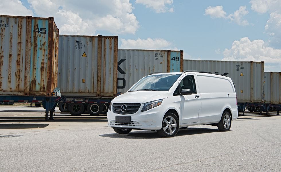 2022 Mercedes-Benz Metris Review, Pricing, and Specs