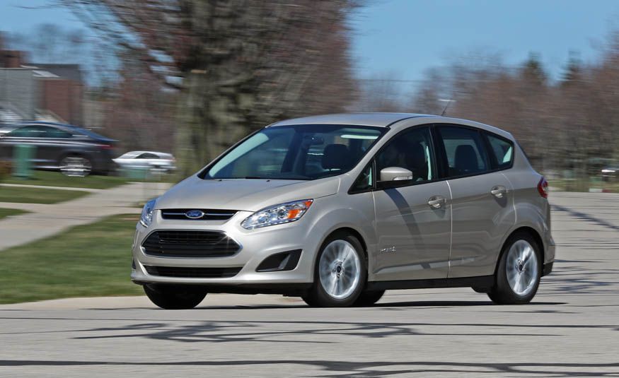 14 Ford C Max Se 5dr Hb Features And Specs