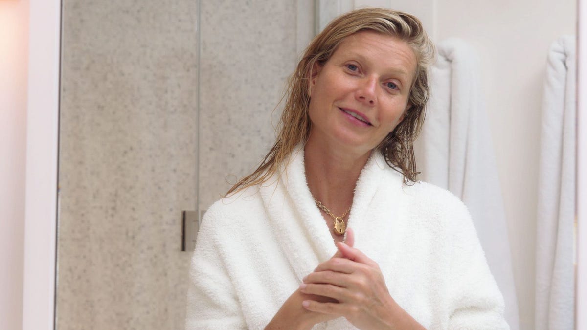 Gwyneth Paltrow Goes Makeup Free To Show Us Her Nighttime Skin Routine Gwyneth Paltrow Goop