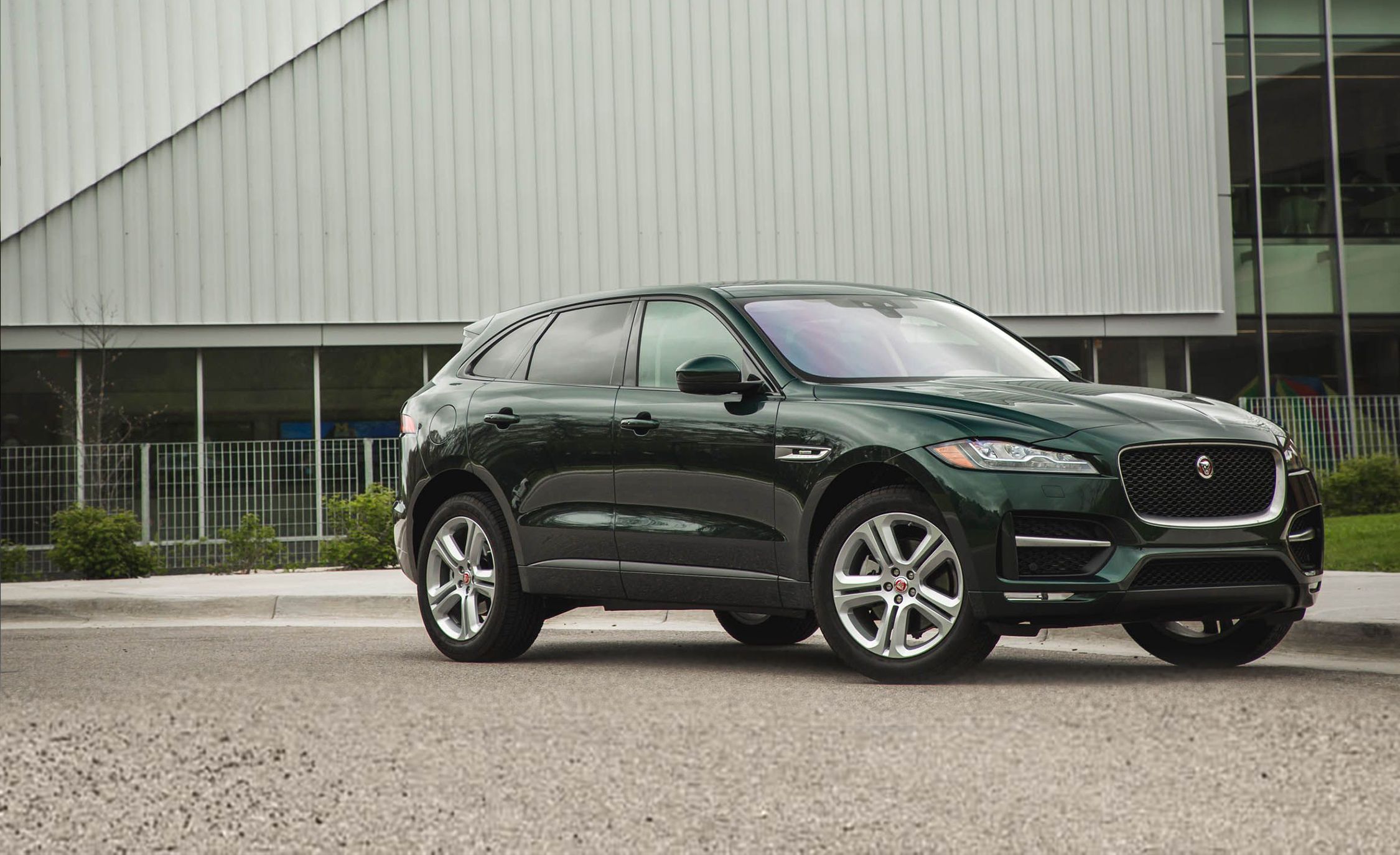 Best Compact Luxury Crossovers Suvs 2019 All 24 Small Ranked