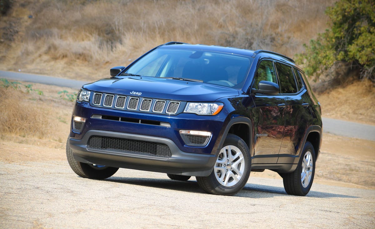 21 Jeep Compass Drops Manual Transmission