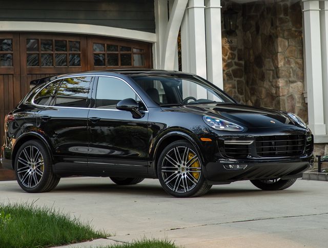 2018 Porsche Cayenne Turbo Review, Pricing, and Specs