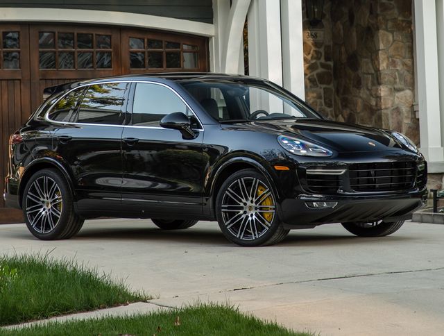 2018 Porsche Cayenne Turbo Review, Pricing, and Specs
