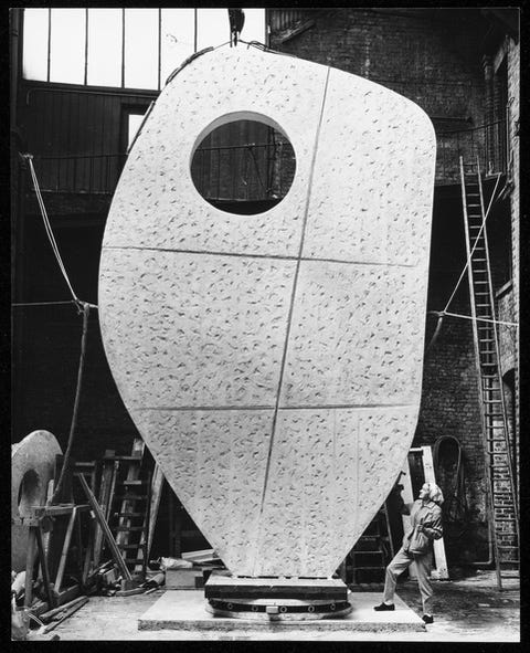 barbara-hepworth-sculpture-art