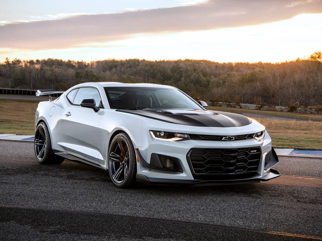 2019 Chevrolet Camaro Zl1 Review Pricing And Specs