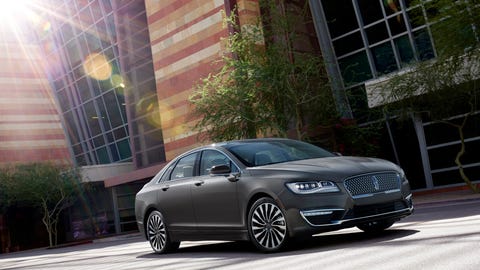 2018 Lincoln MKZ front exterior 2018 lincoln mkz front exterior
