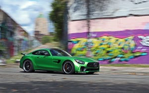 2018 Mercedes-AMG GT R