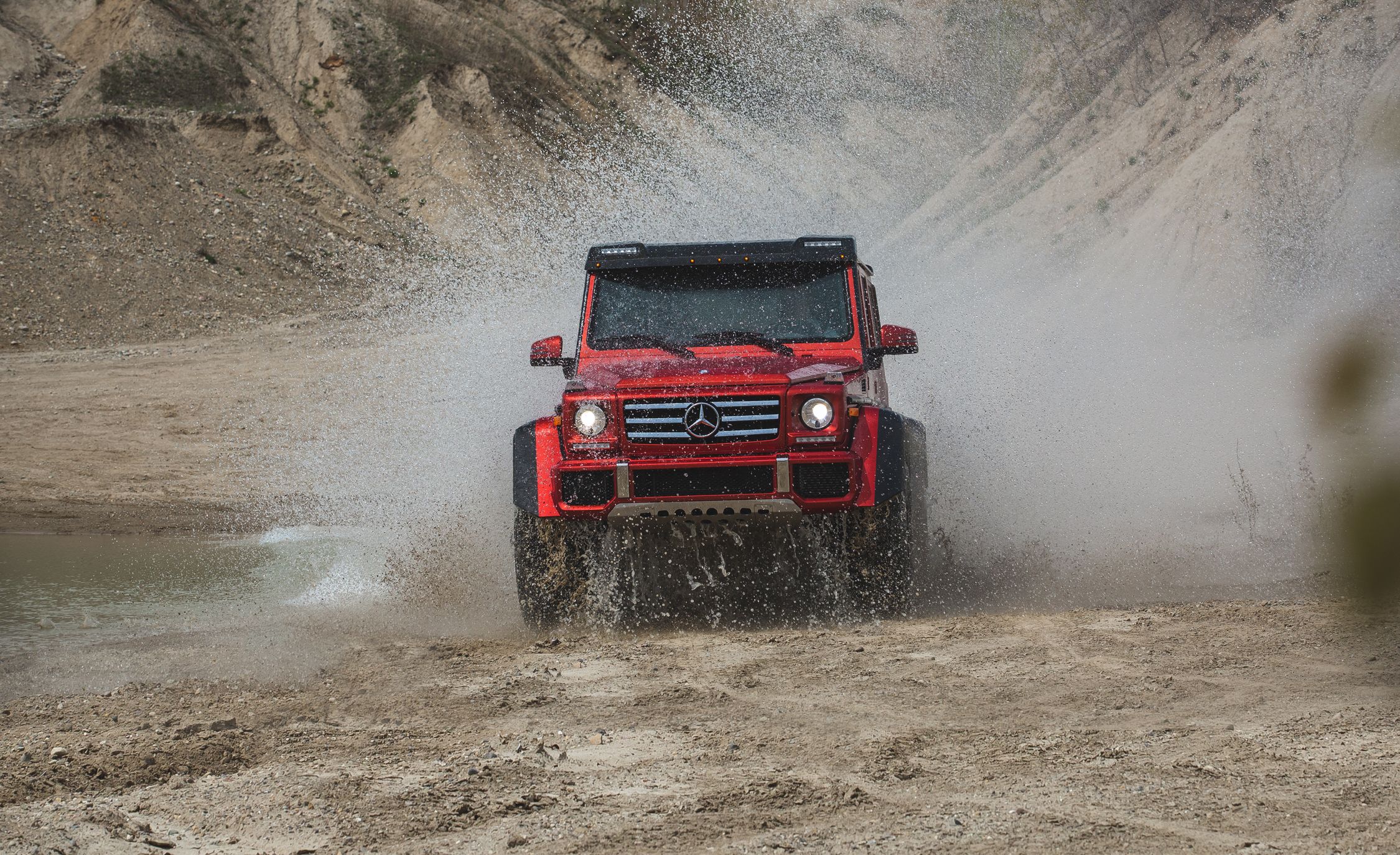 The Mercedes Benz G550 4x4 Is A Swarovski Encrusted Brodozer Review Car And Driver
