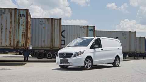 2018 Mercedes-Benz Metris Front 2018 mercedesbenz metris