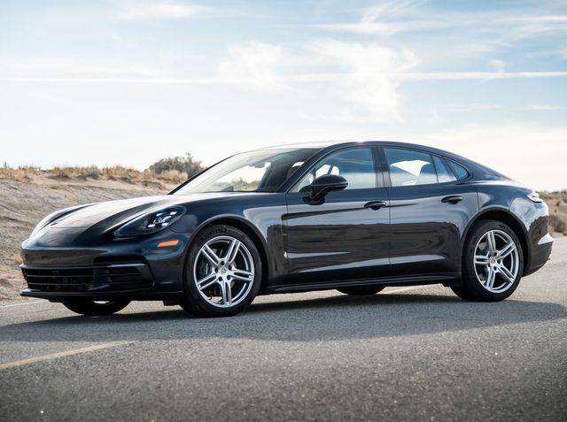 2019 Porsche Panamera Review Pricing And Specs
