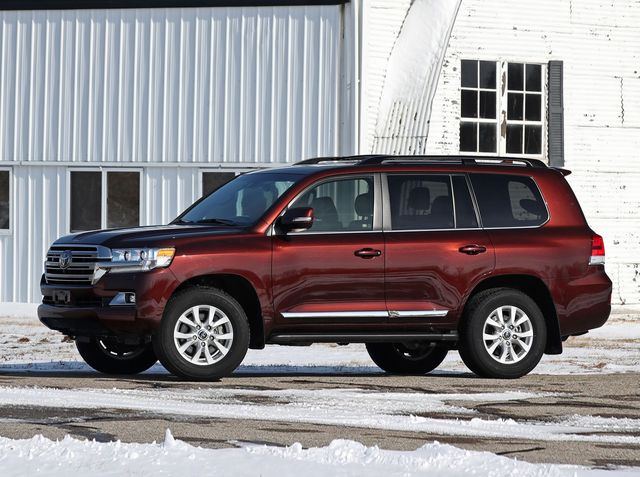 2019 Toyota Land Cruiser Review Pricing And Specs