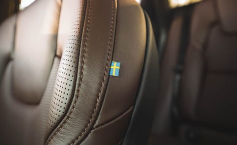 2018 Volvo Xc60 Design Details Crystal And Driftwood - 2018 Volvo Xc60 Seat Covers 2018 Volvo Xc60 Design Details Crystal And Driftwood - 2018 Volvo Xc60 Seat Covers