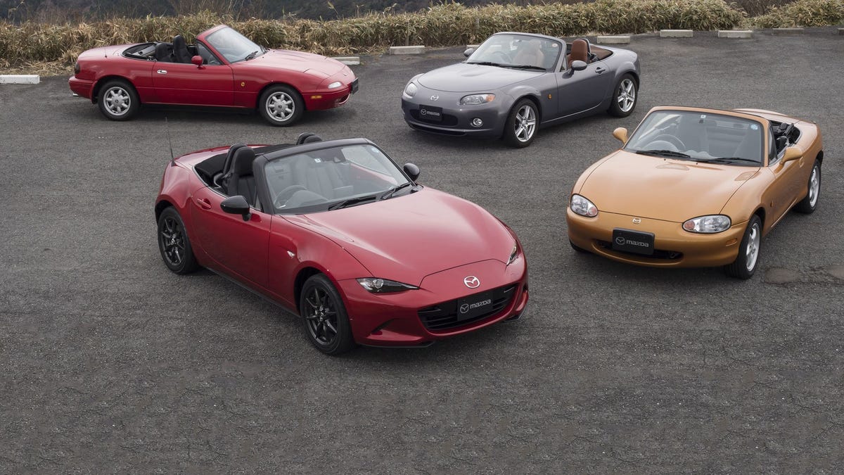 マツダ ロードスター Mx 5 Miata の歴史を振り返る Na 19年 1997年