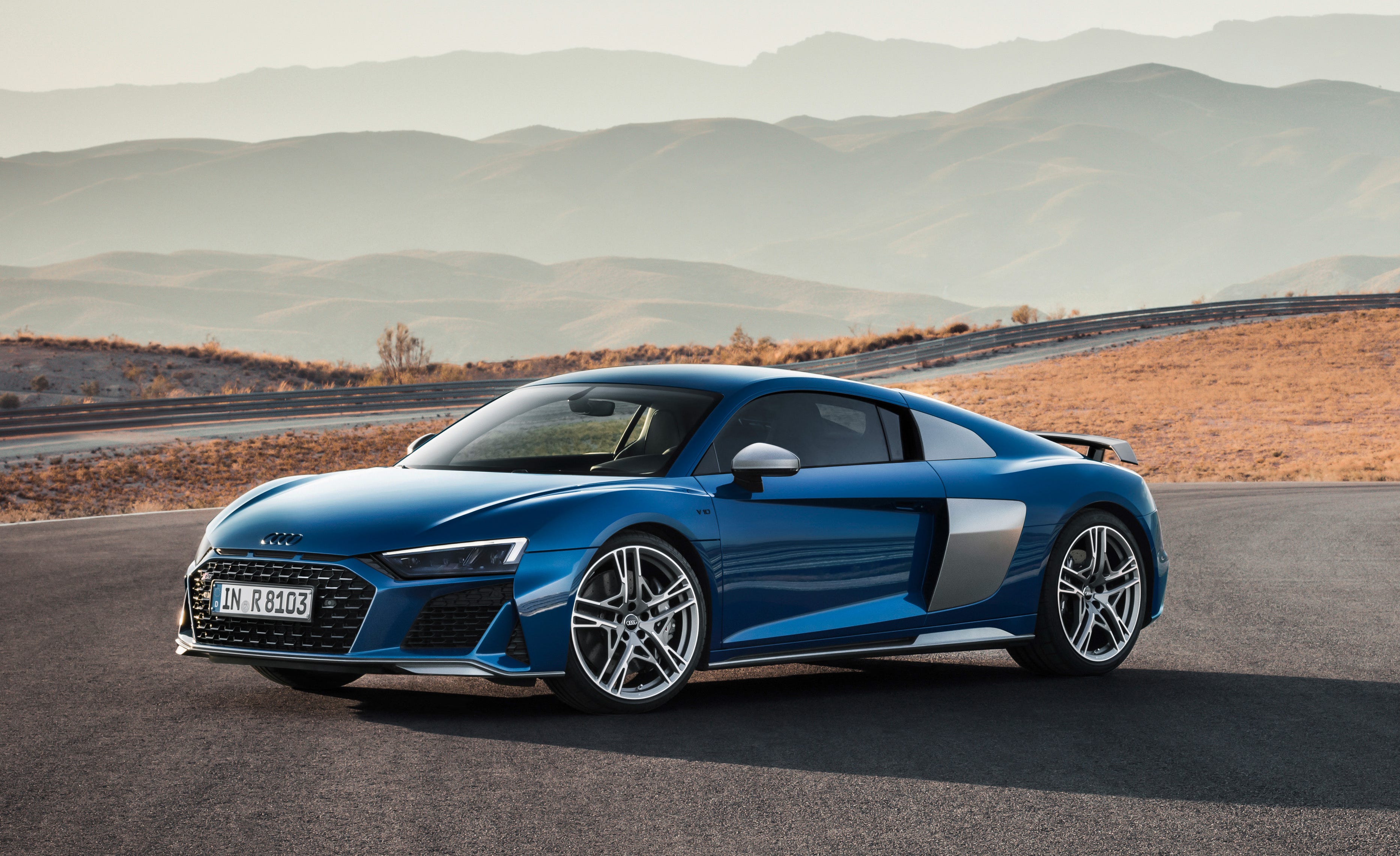 Audi Rs7 Vs Bugatti Veyron Audi Rs7 Vs Bugatti Veyron
