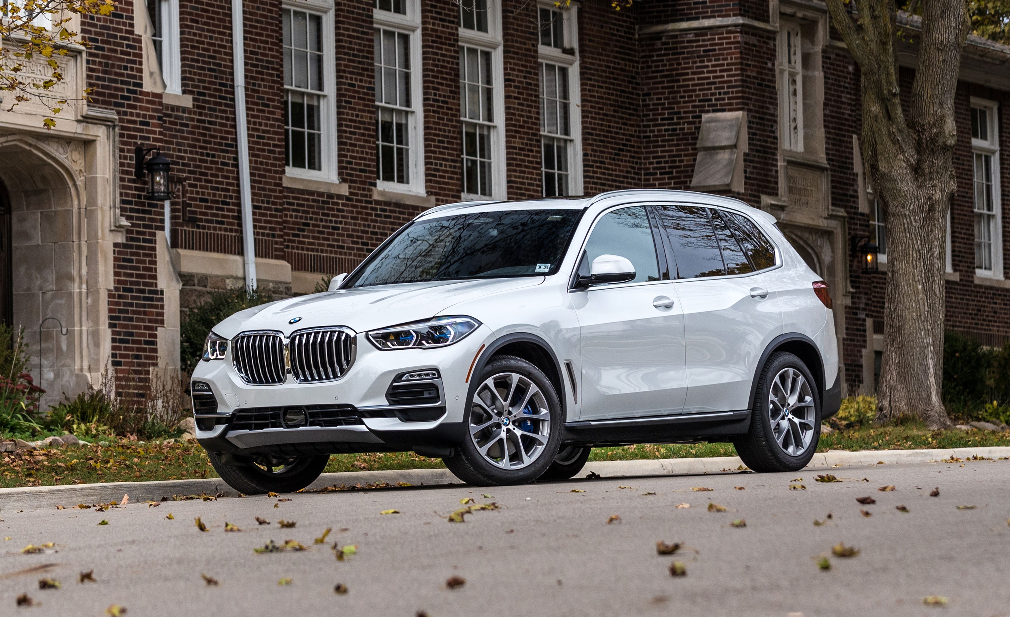 2019 BMW X5 Review, Specs