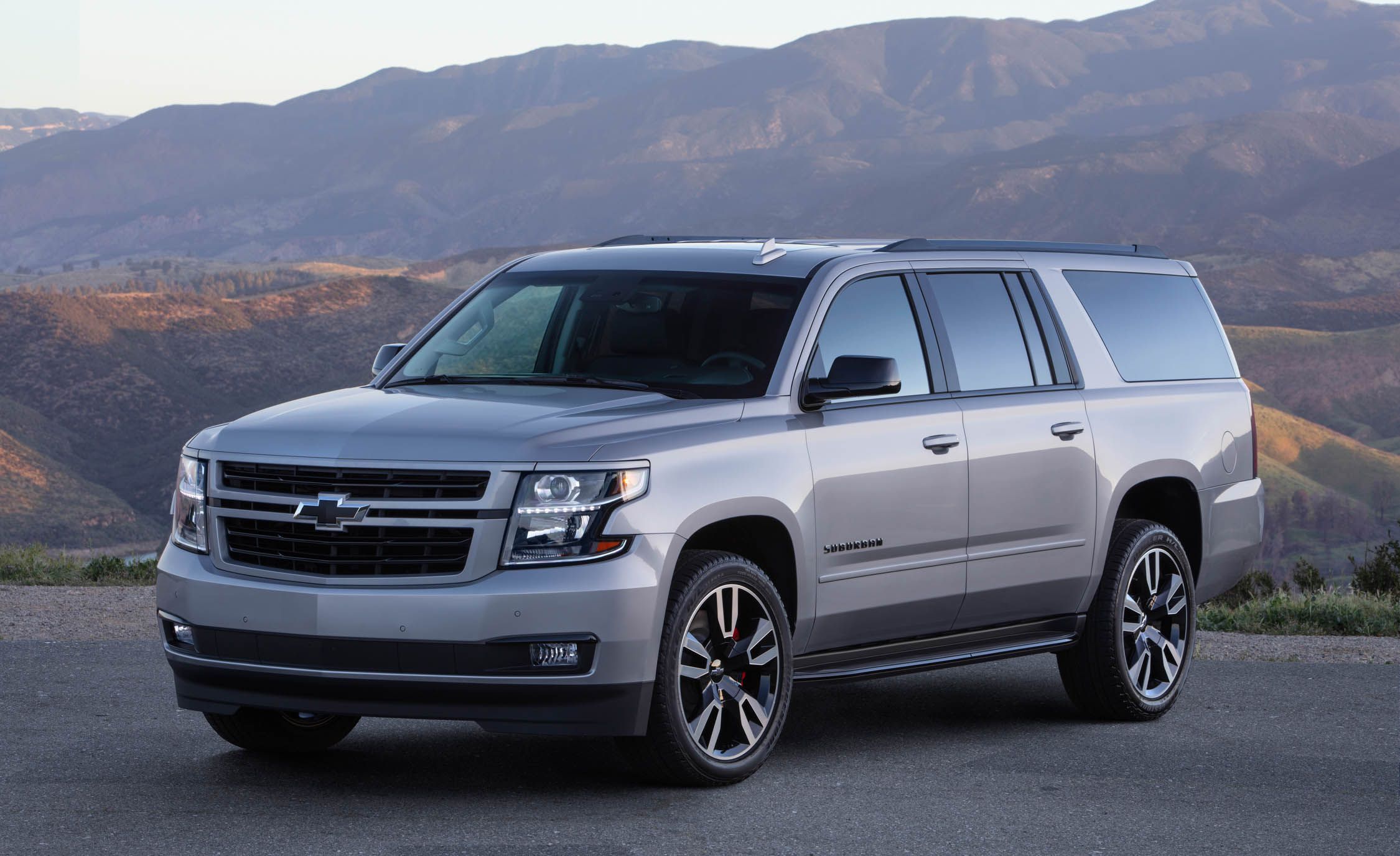 2019 Chevy Suburban Rst Adds 6 2l Engine