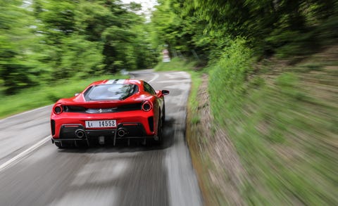 Ferrari 488 Pista