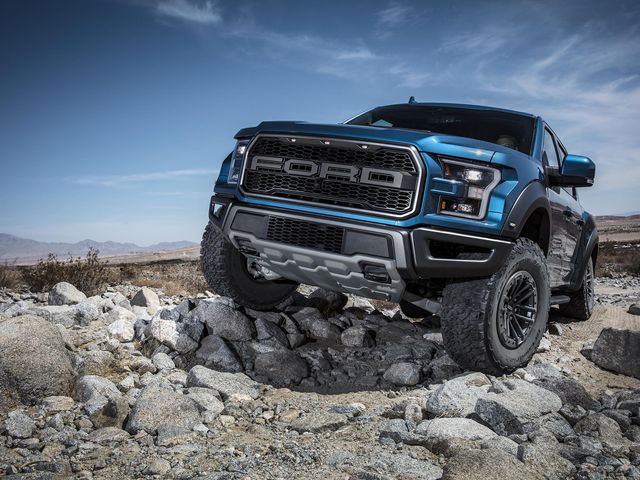 2020 Ford F 150 Raptor Review Pricing And Specs