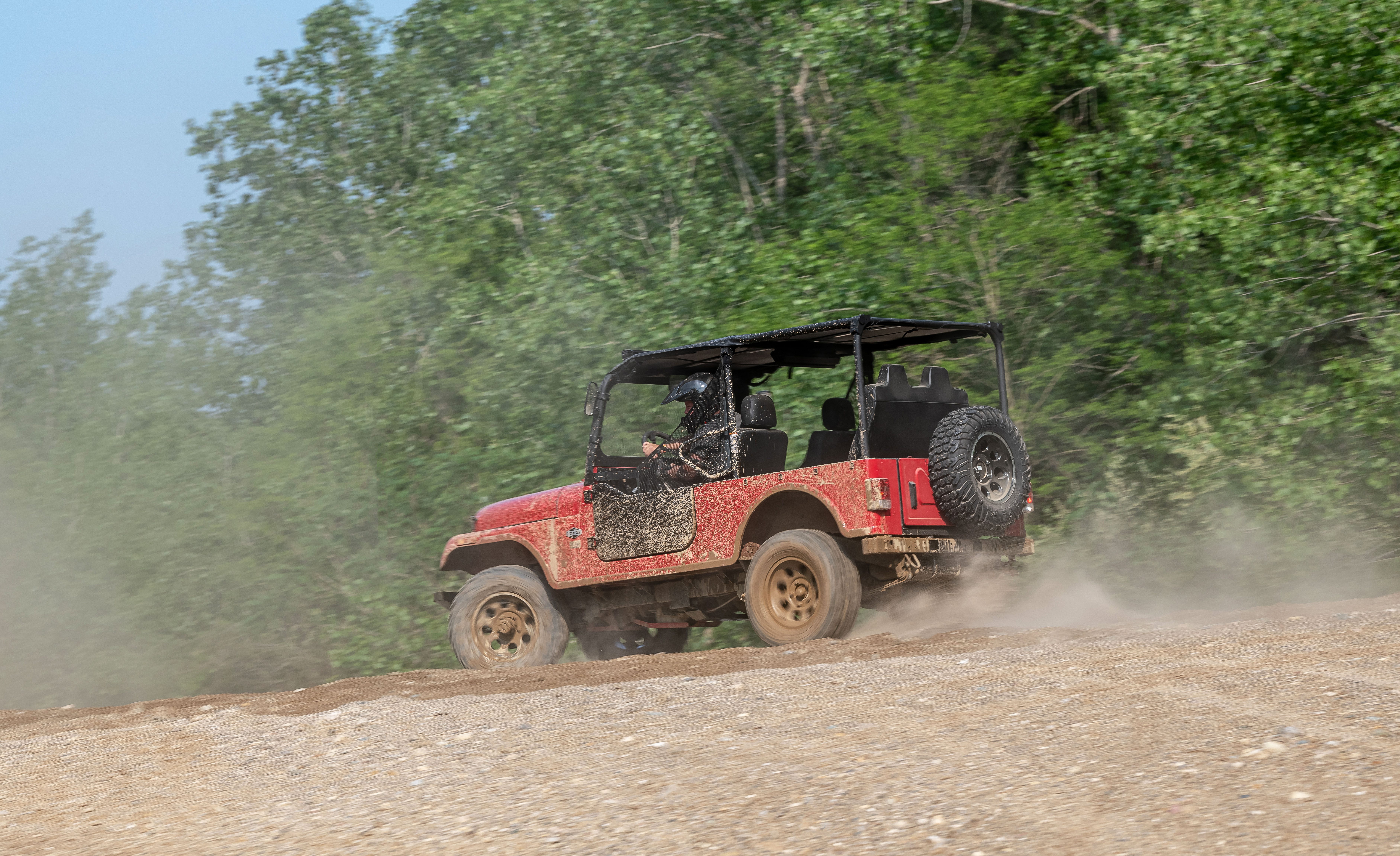 mahindra thar on durt track