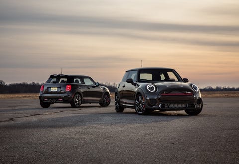 2019 Mini Cooper Jcw Hardtop A Pricey City Hot Hatch