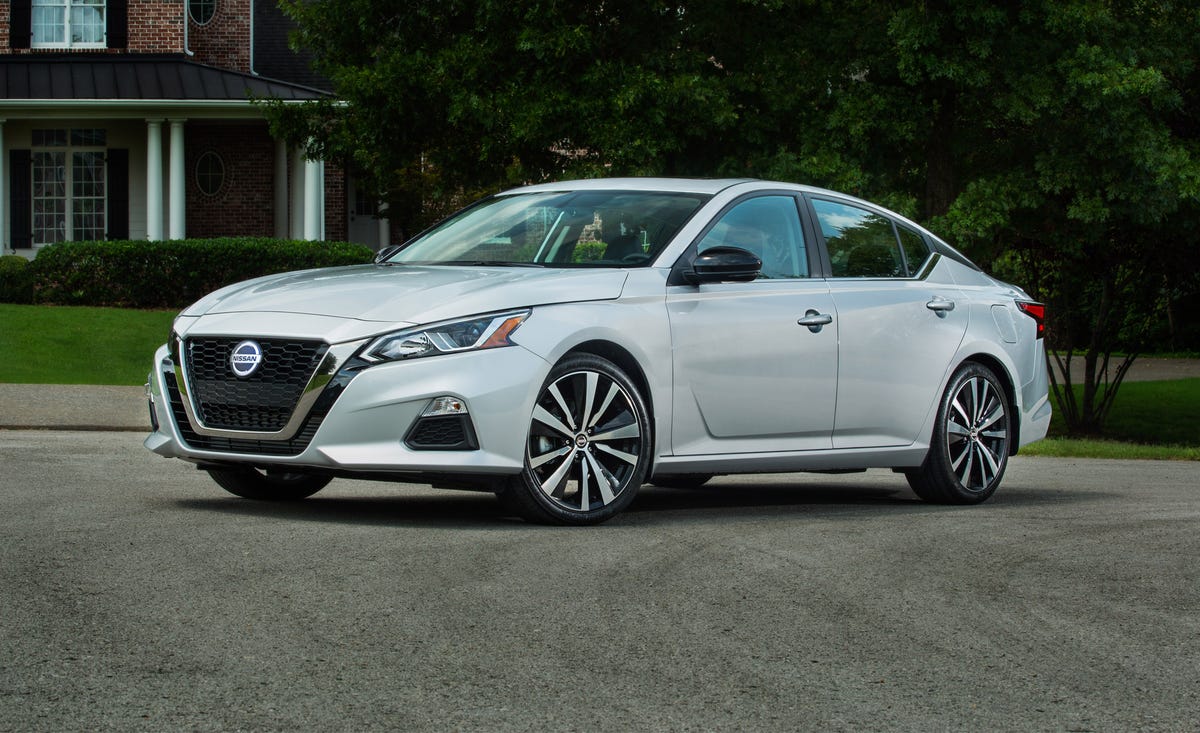 2019 nissan altima boasts powertrain upgrades and new styling 2019 nissan altima boasts powertrain