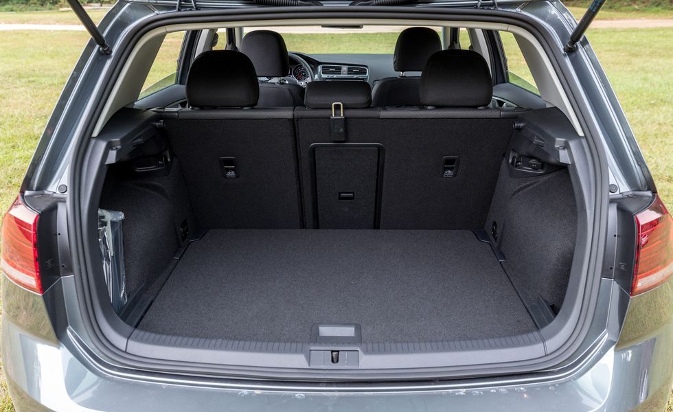 hatchback cover trunk