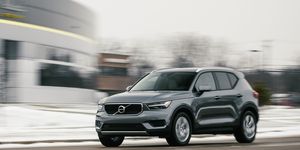 19 Volvo Xc40 T5 Awd Test Funky And Satisfying