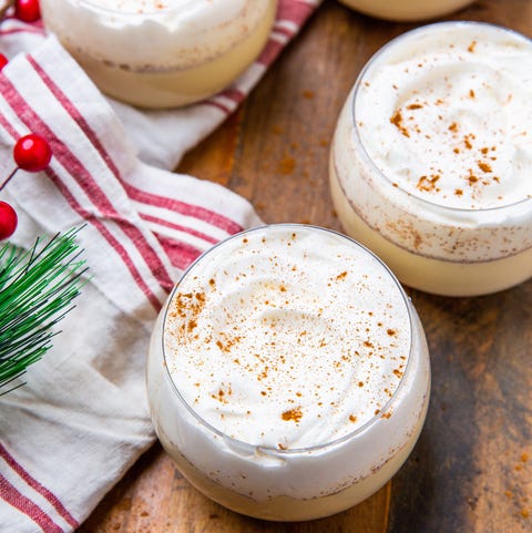 How to Make Homemade Eggnog - Classic Eggnog Recipe
