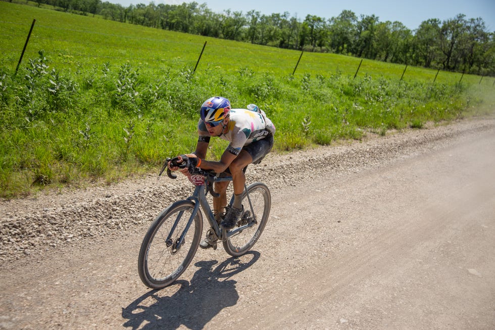 Dirty Kanza Results 2019- Colin Stickland and Amity Rockwell Win Dirty ...