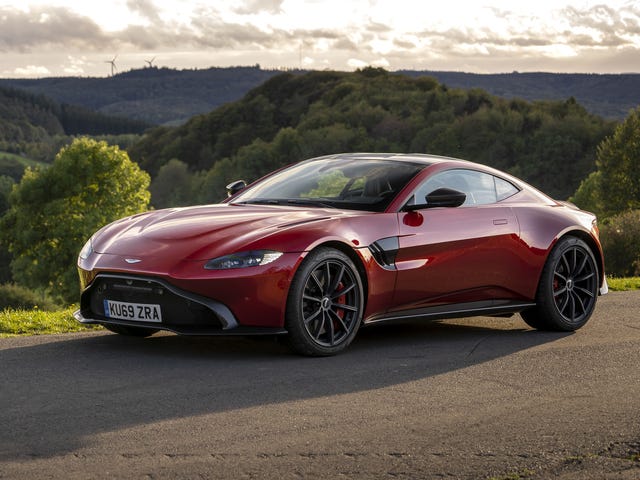 2020 Aston Martin Vantage Review Pricing And Specs