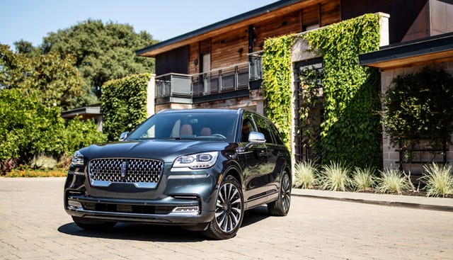 Aviator's. Lincoln Aviator. Линкольн 2020. Линкольн Aviator 2020. Линкольн Авиатор 2020 чёрный.