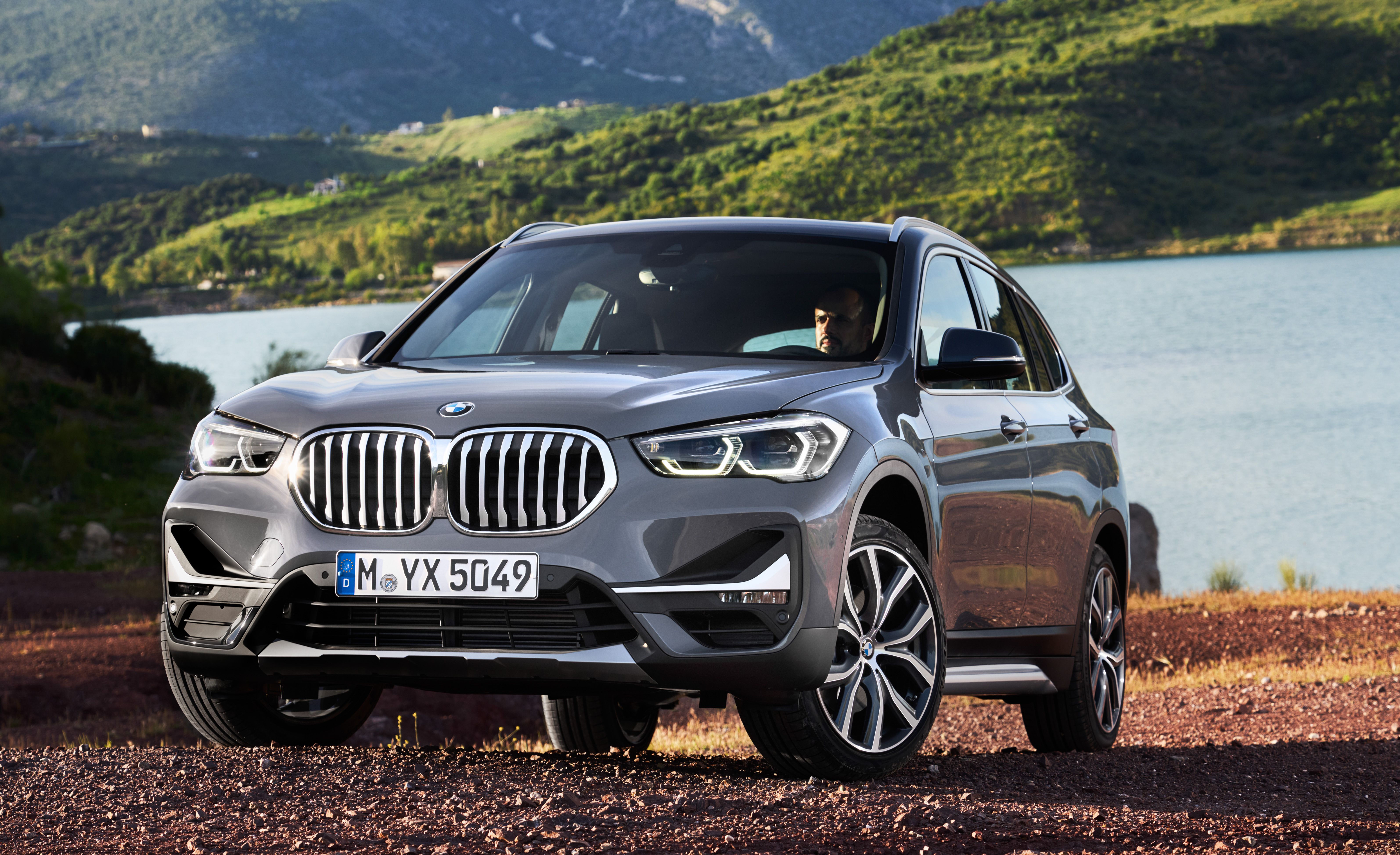 2020 Bmw X1 Crossover Bigger Grille And Standard Screen Price